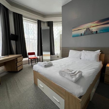 Capital One Hotel Bornemouth Extérieur photo