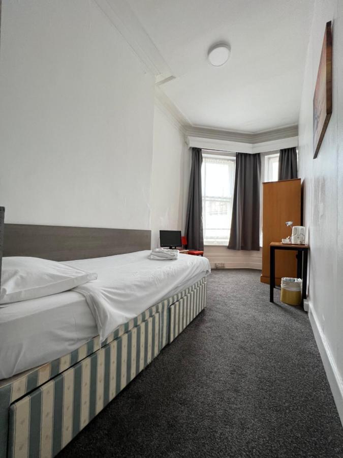 Capital One Hotel Bornemouth Extérieur photo